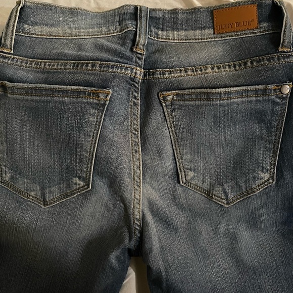 Judy Blue Dark Wash Distressed Skinny Jeans - Picture 5 of 6